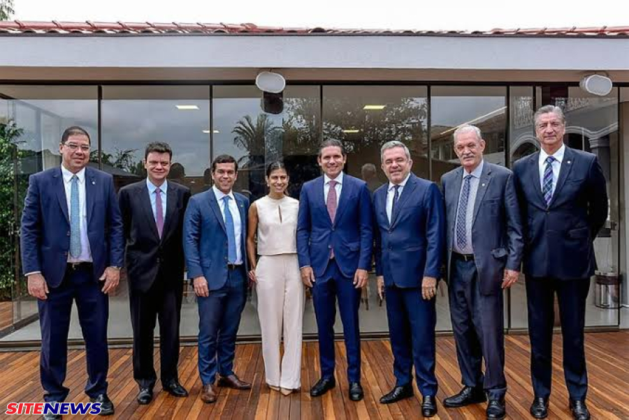 Os oito deputados federais do Estado votaram contra projeto de lei para aumento de parlamentares 